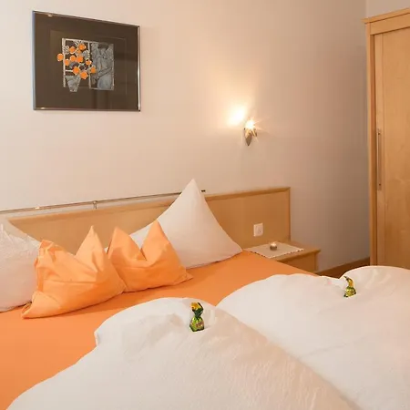 Hotel Garni Alvetern Samnaun