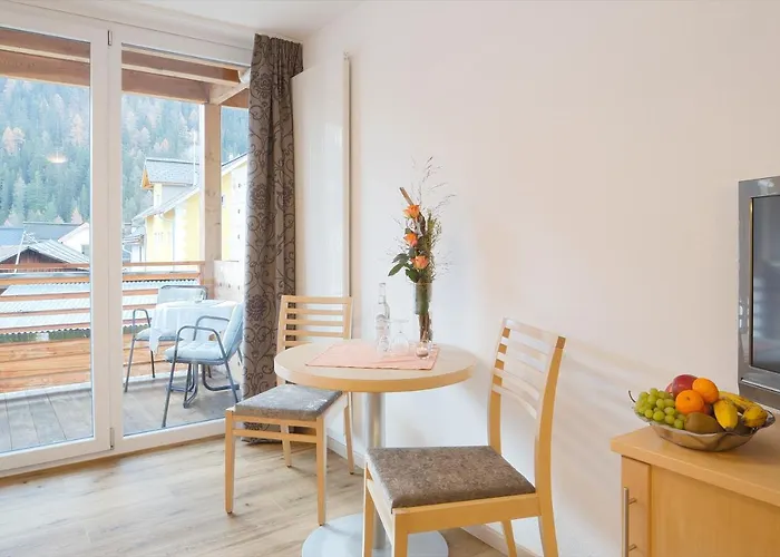 Hotel Garni Alvetern Samnaun