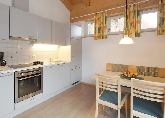 Hotel Garni Alvetern 3*