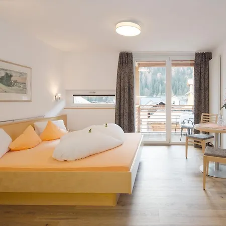 Hotel Garni Alvetern Samnaun