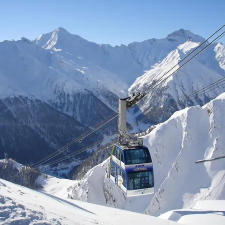 Отель Garni Alvetern 3*